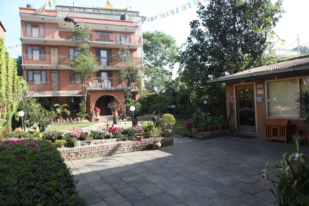 Maya Guest House Thimi Exterior photo