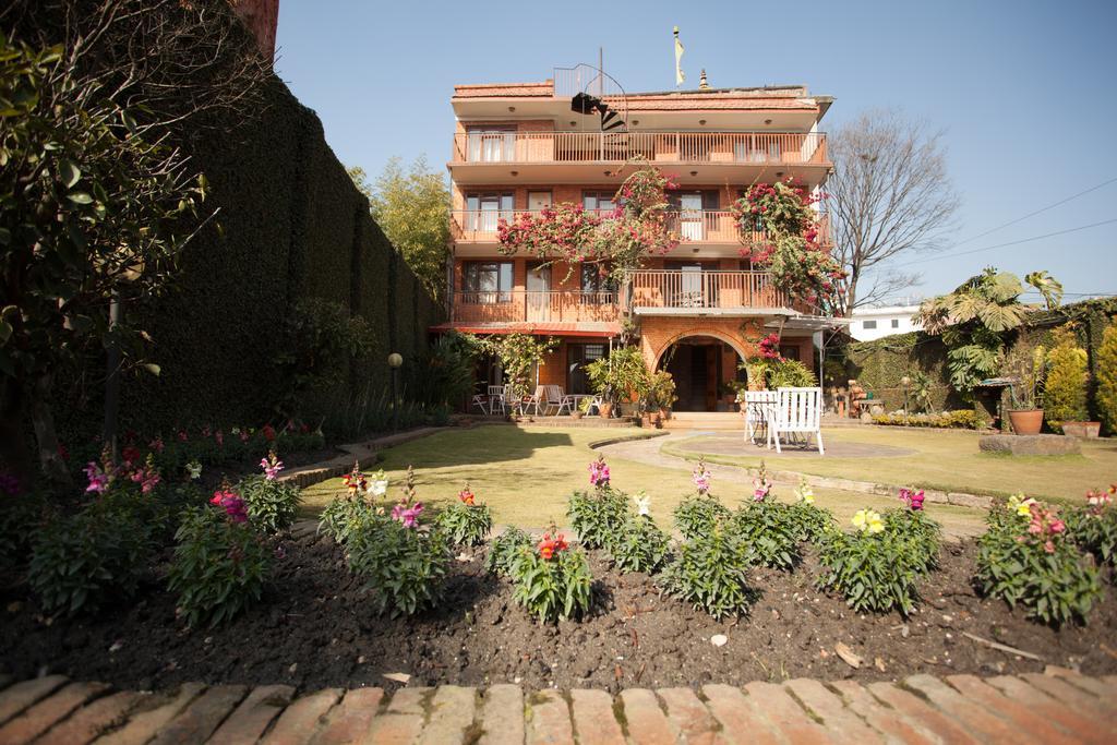 Maya Guest House Thimi Exterior photo