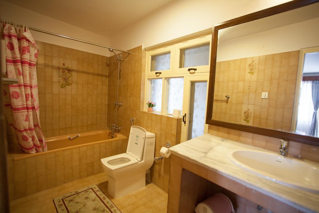 Maya Guest House Thimi Exterior photo