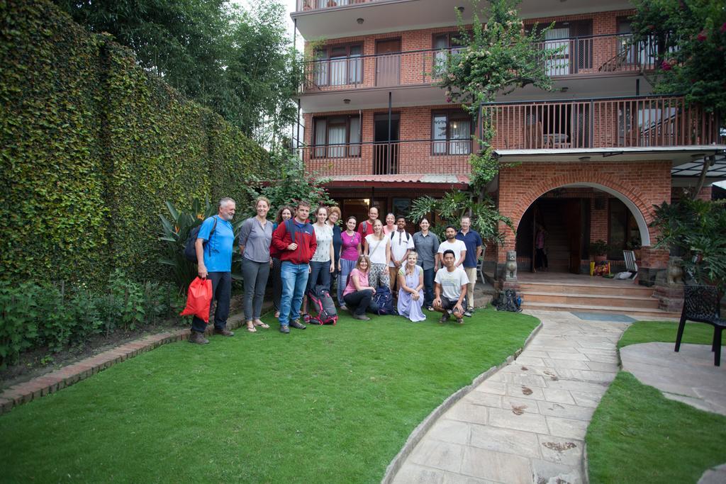 Maya Guest House Thimi Exterior photo